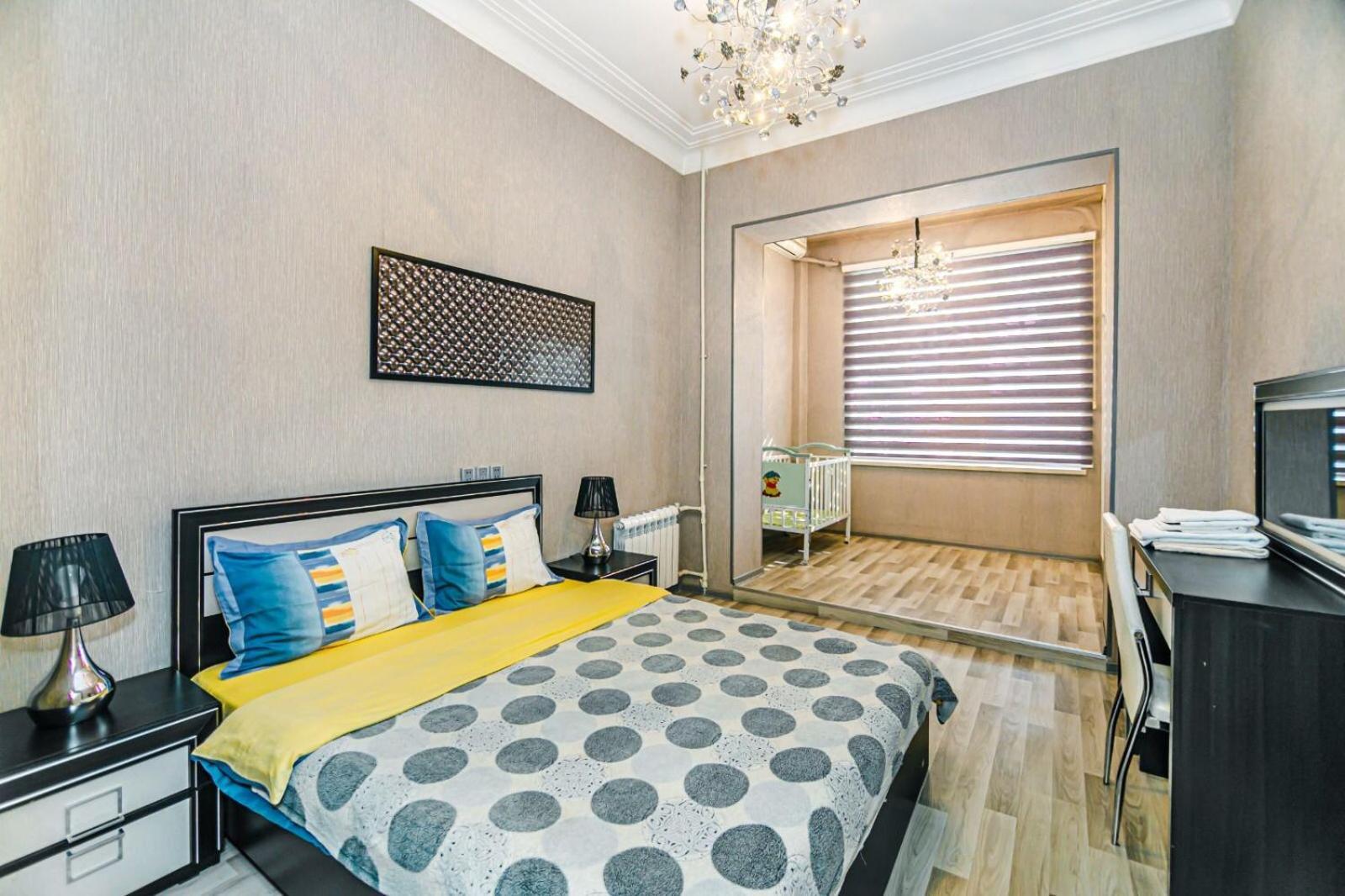Azneft Square Deluxe Apartment Baku Luaran gambar