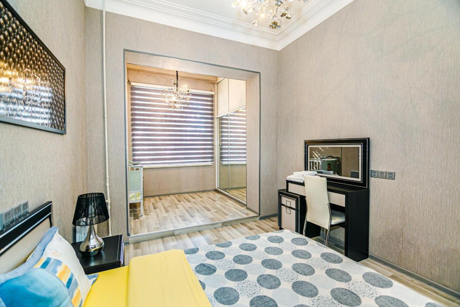 Azneft Square Deluxe Apartment Baku Luaran gambar